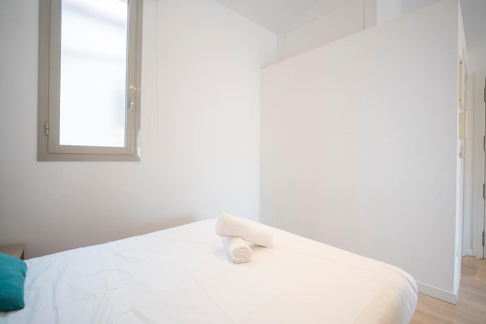 Bcnstop Sant Pau Suites บาร์เซโลนา ภายนอก รูปภาพ