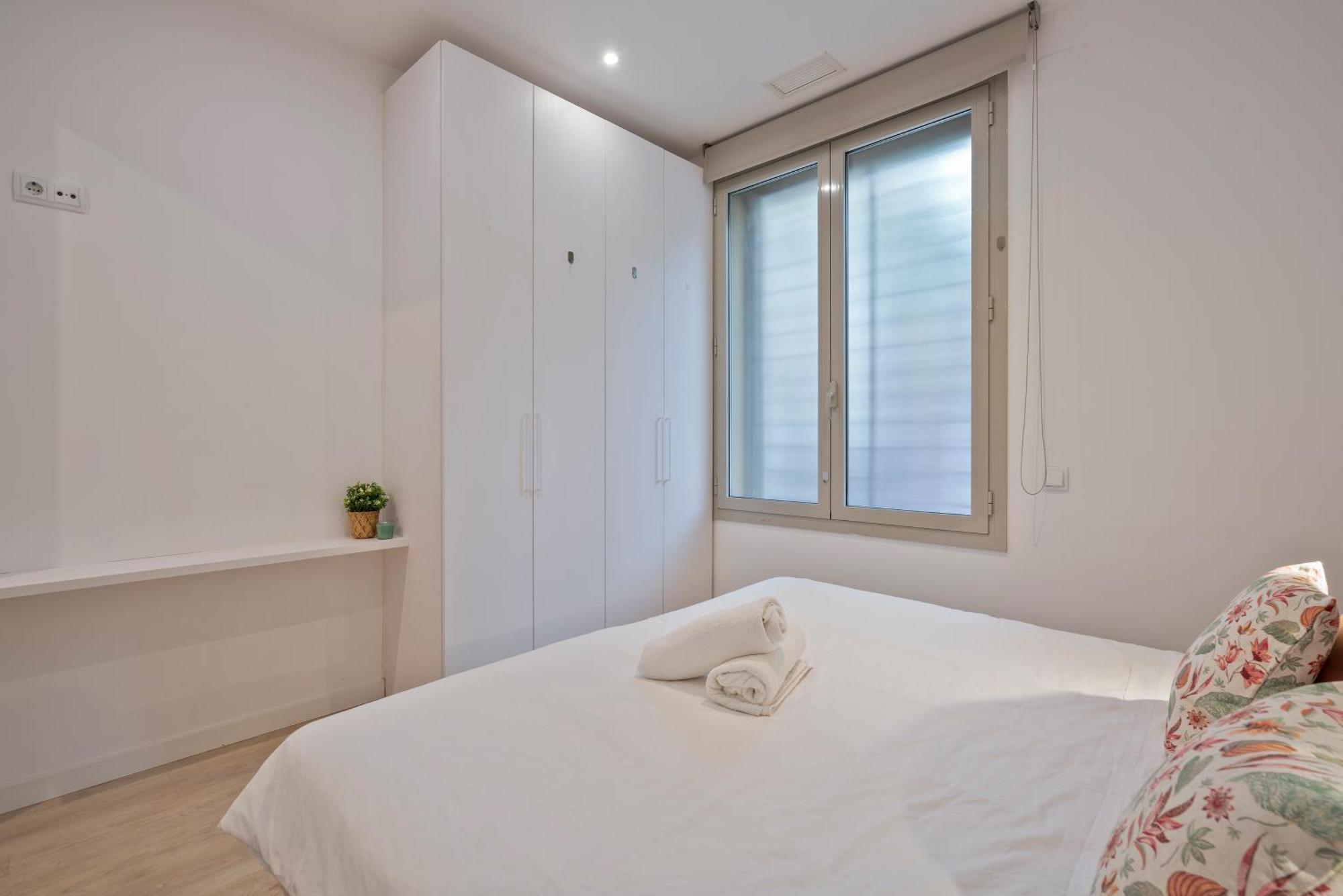 Bcnstop Sant Pau Suites บาร์เซโลนา ภายนอก รูปภาพ