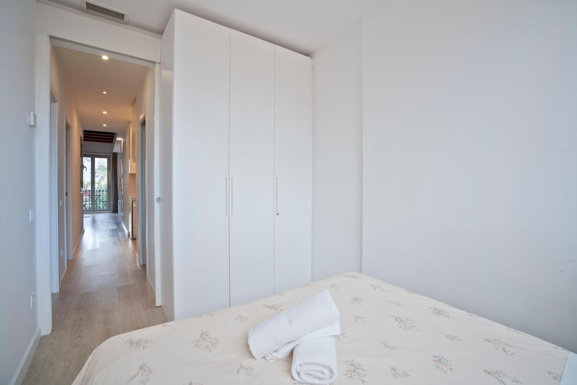 Bcnstop Sant Pau Suites บาร์เซโลนา ภายนอก รูปภาพ